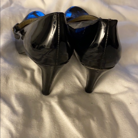 Liz Claiborne Maryjanes - Picture 2 of 3